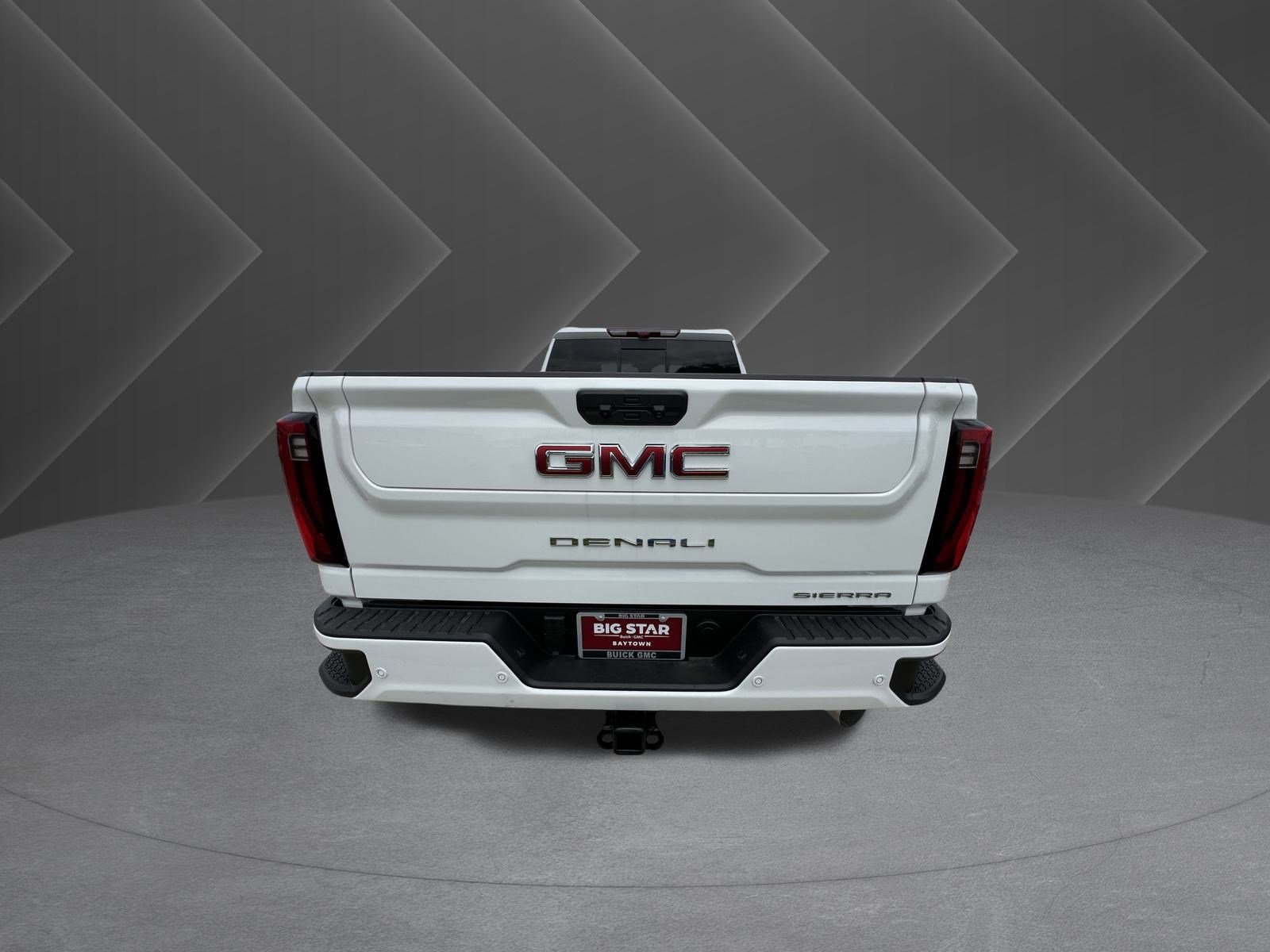 2025 Gmc Sierra HD Denali photo 3