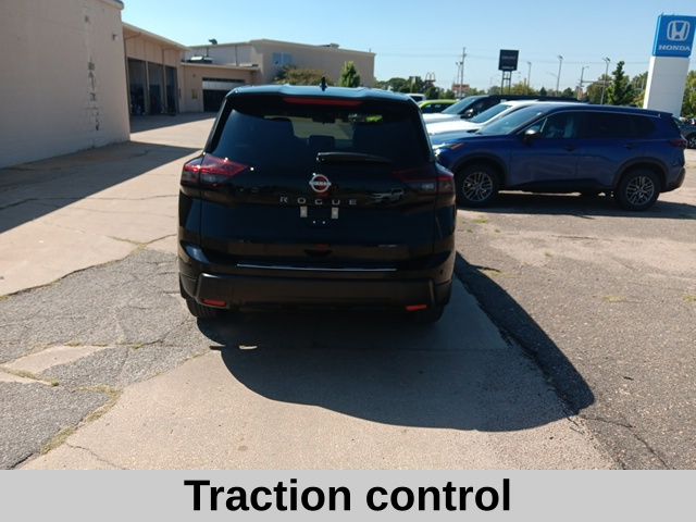 2026 Nissan Rogue SV photo 3