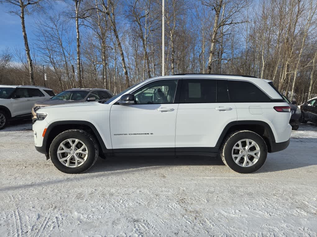 Used 2023 Jeep Grand Cherokee Limited with VIN 1C4RJHBG9PC566633 for sale in Hermantown, Minnesota