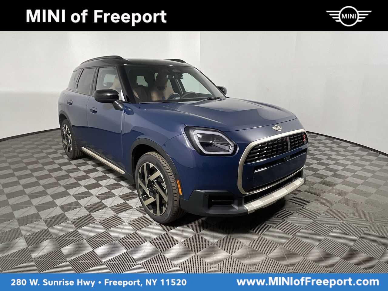 2025 MINI Countryman S's photo