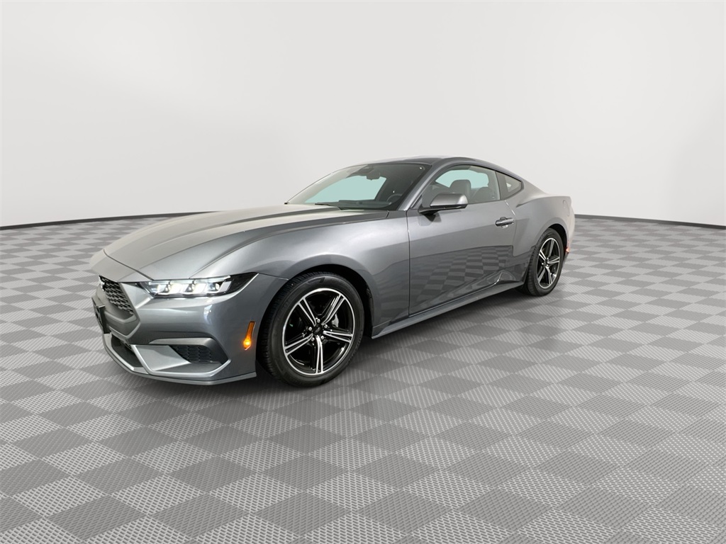 2024 Ford Mustang EcoBoost photo 4