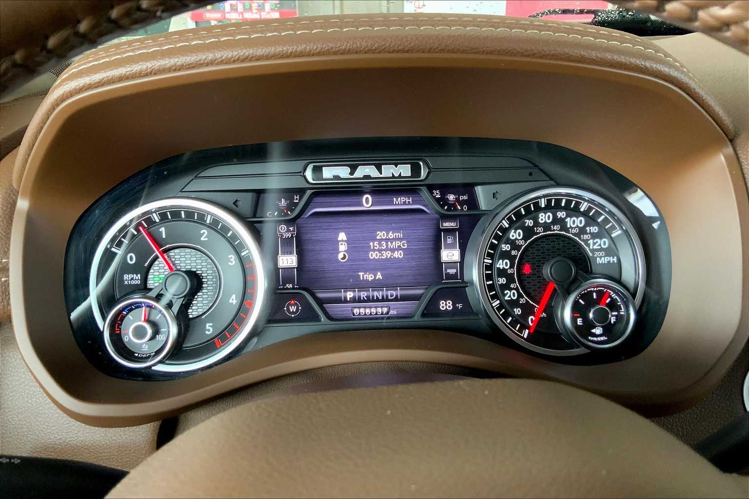 2022 Ram 2500 Laramie photo 24