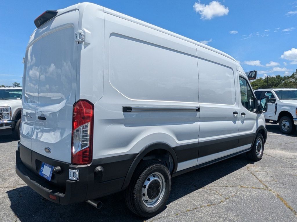 2025 Ford Transit photo 4