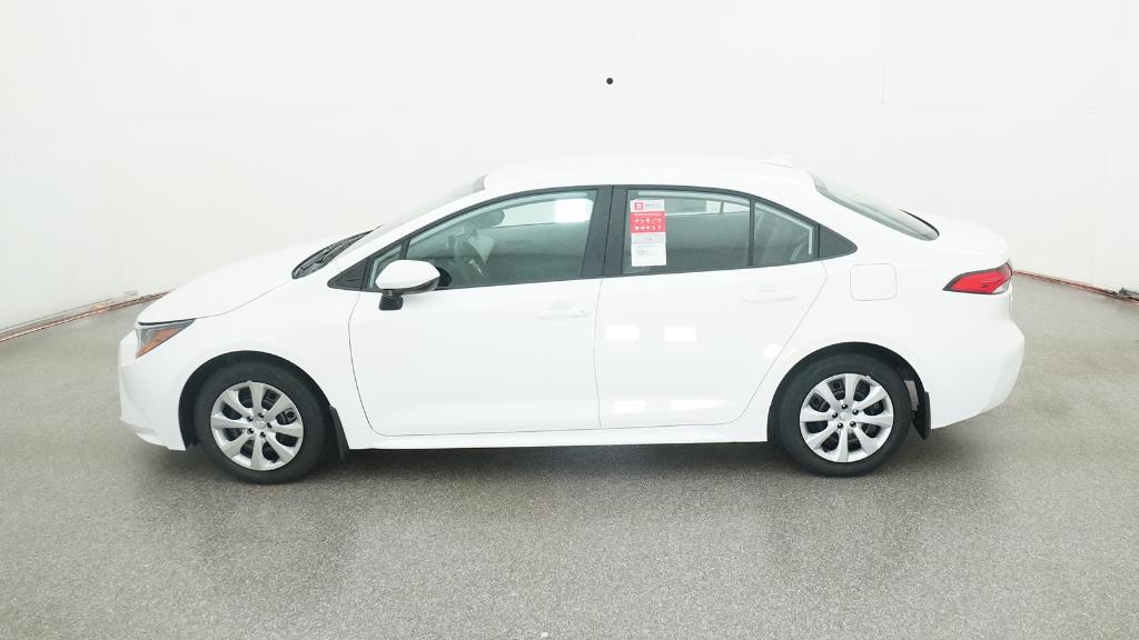 2026 Toyota Corolla LE photo 9
