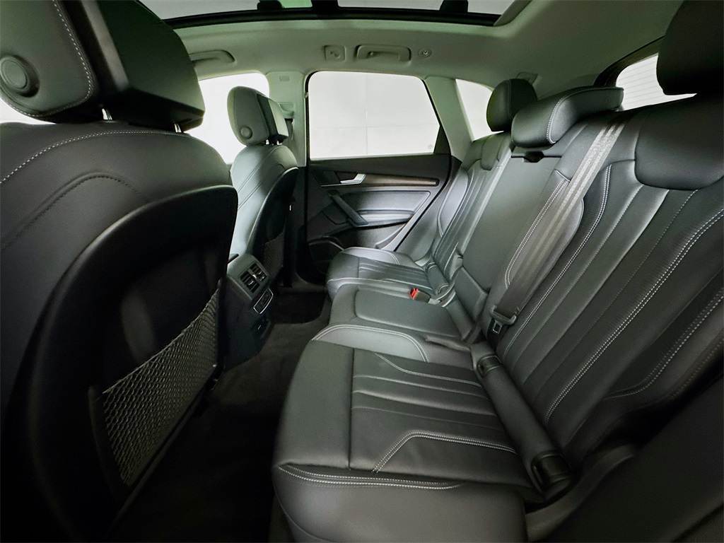 2024 Audi Q5 45 S line Premium Plus photo 13