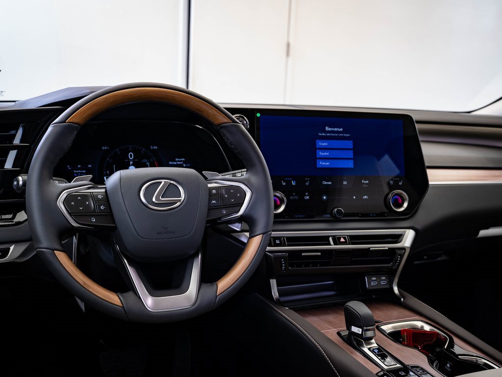 2026 Lexus RX 350 Premium photo 4