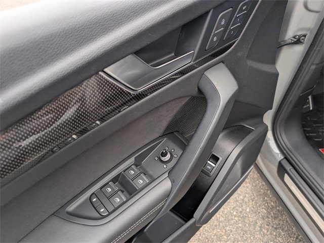 2021 Audi SQ5 Premium Plus photo 17