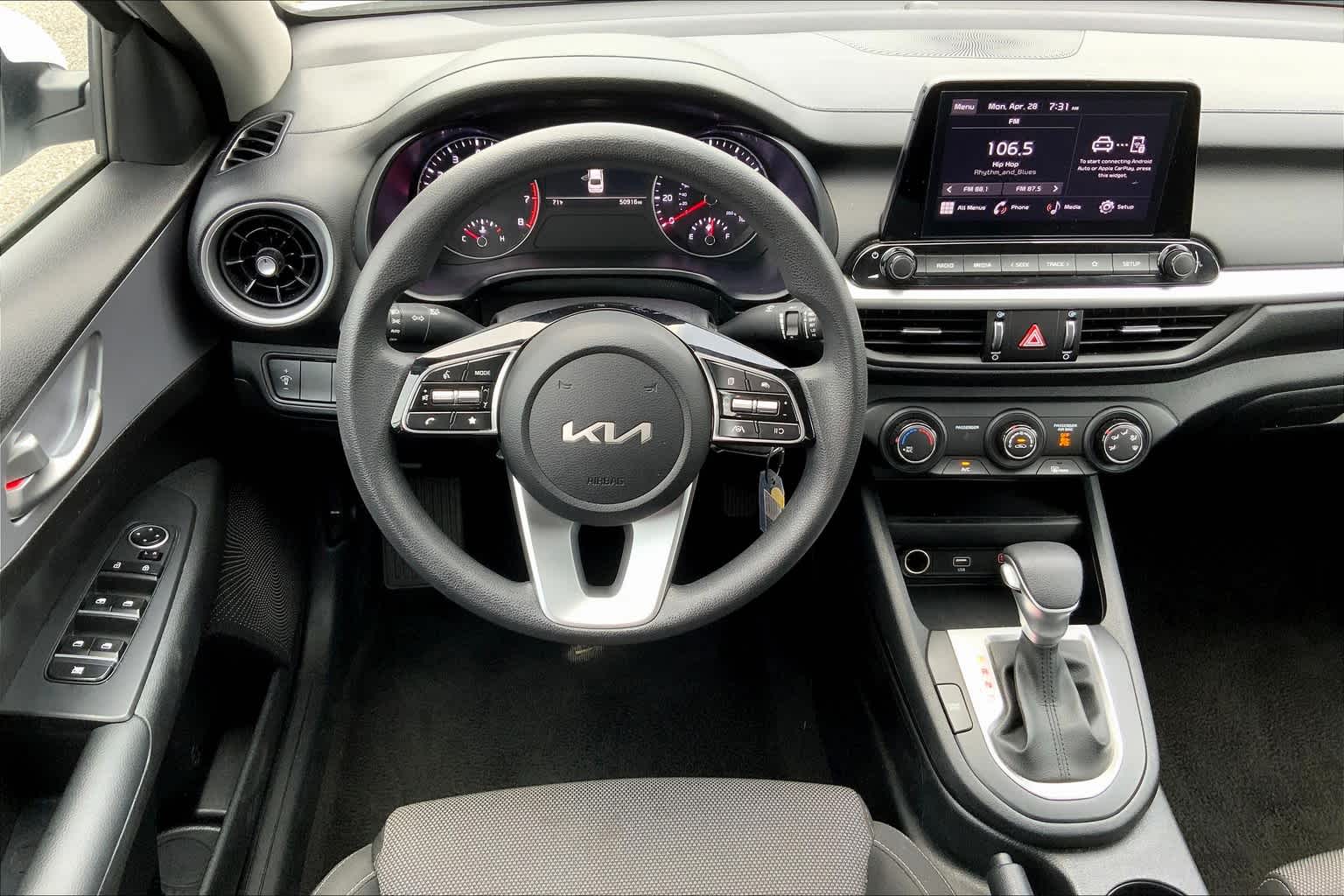 Image 4 of Pre-Owned 2024 Kia Forte LXS