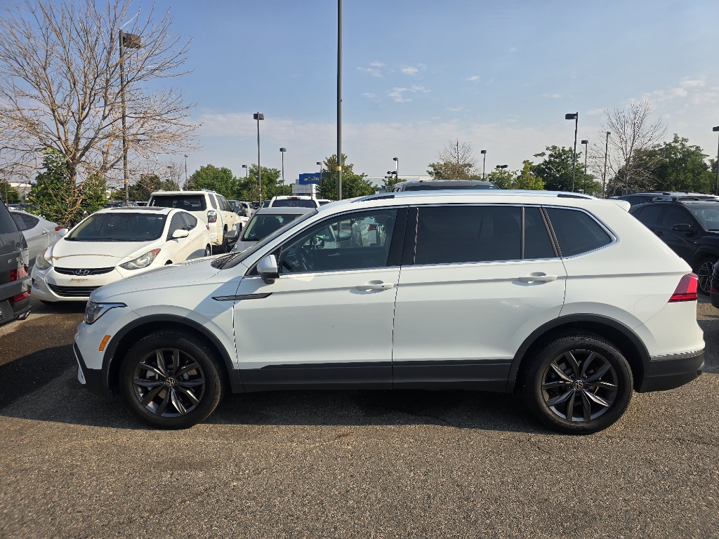 2024 Volkswagen Tiguan SE Wolfsburg Edition photo 2