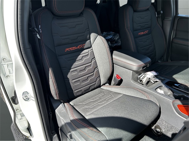 2025 Nissan Frontier PRO-4X photo 21
