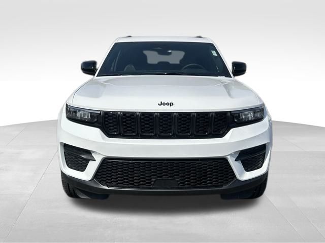 2025 Jeep Grand Cherokee Altitude X photo 7