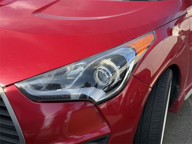 2016 Hyundai Veloster Turbo photo 7