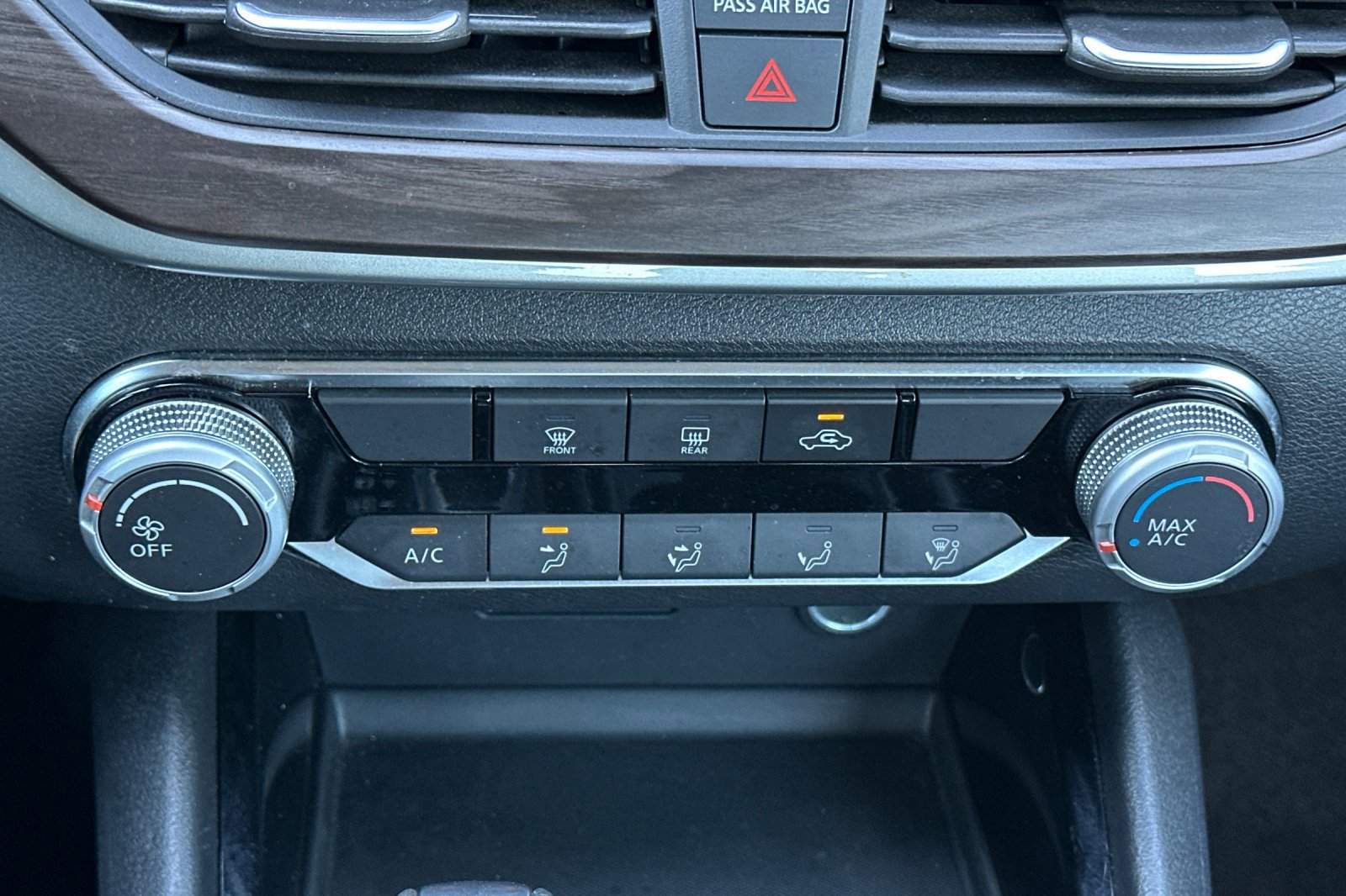2024 Nissan Altima 2.5 SV photo 17