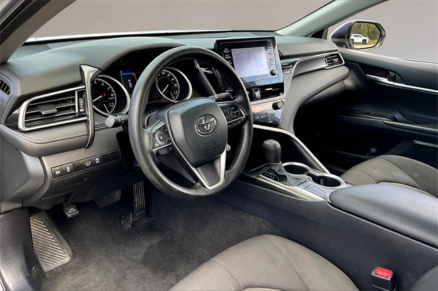 2023 Toyota Camry LE photo 11