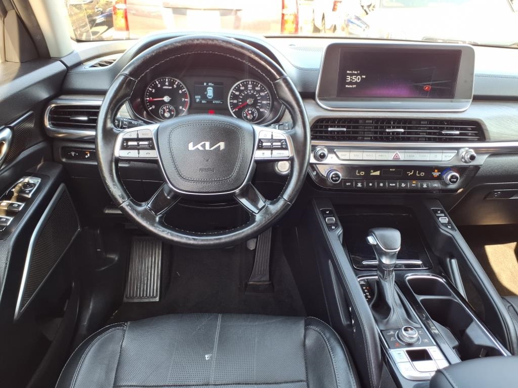 2022 Kia Telluride EX photo 9