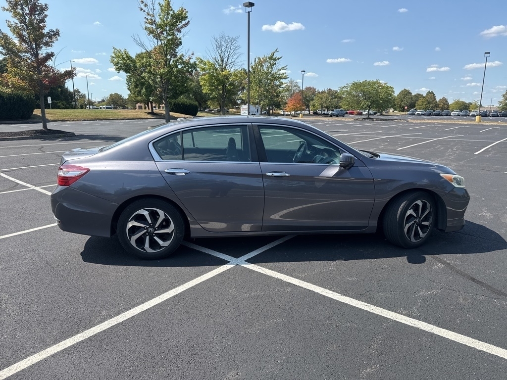 2016 Honda Accord EX-L photo 11