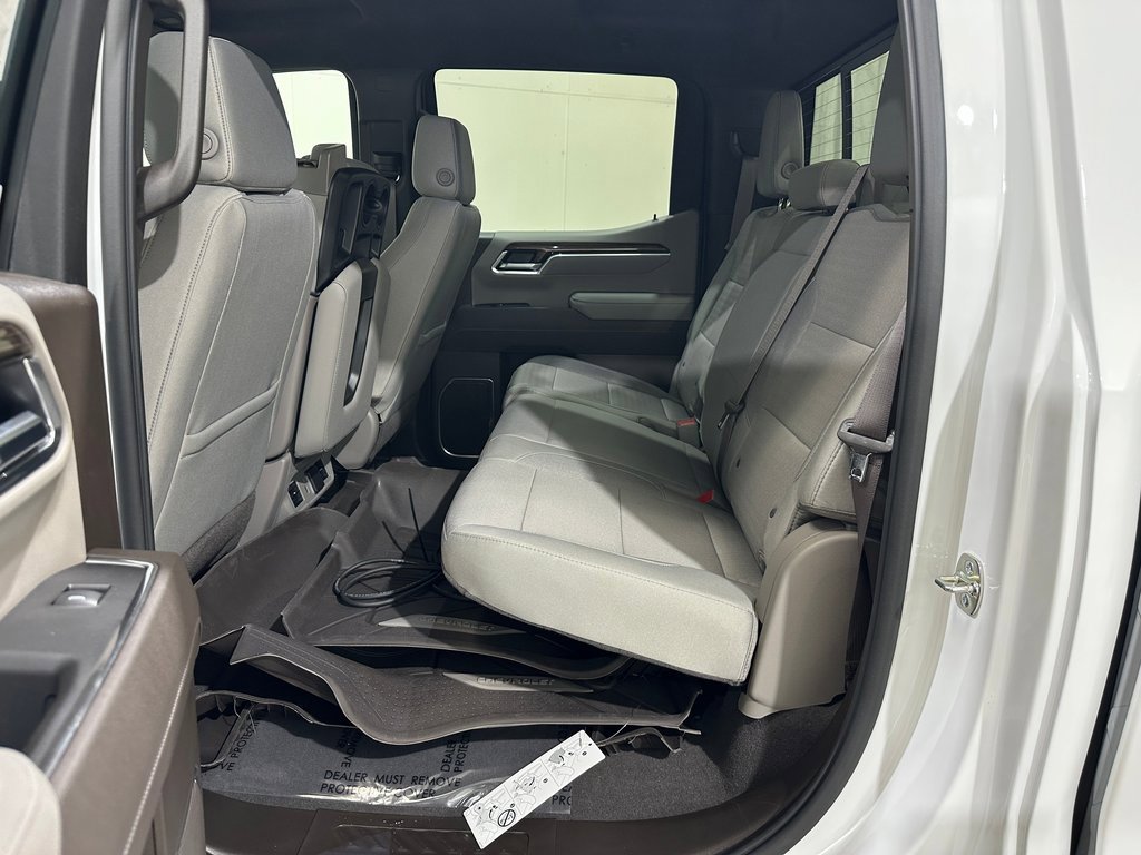 2026 Chevrolet Silverado 1500 LT photo 30