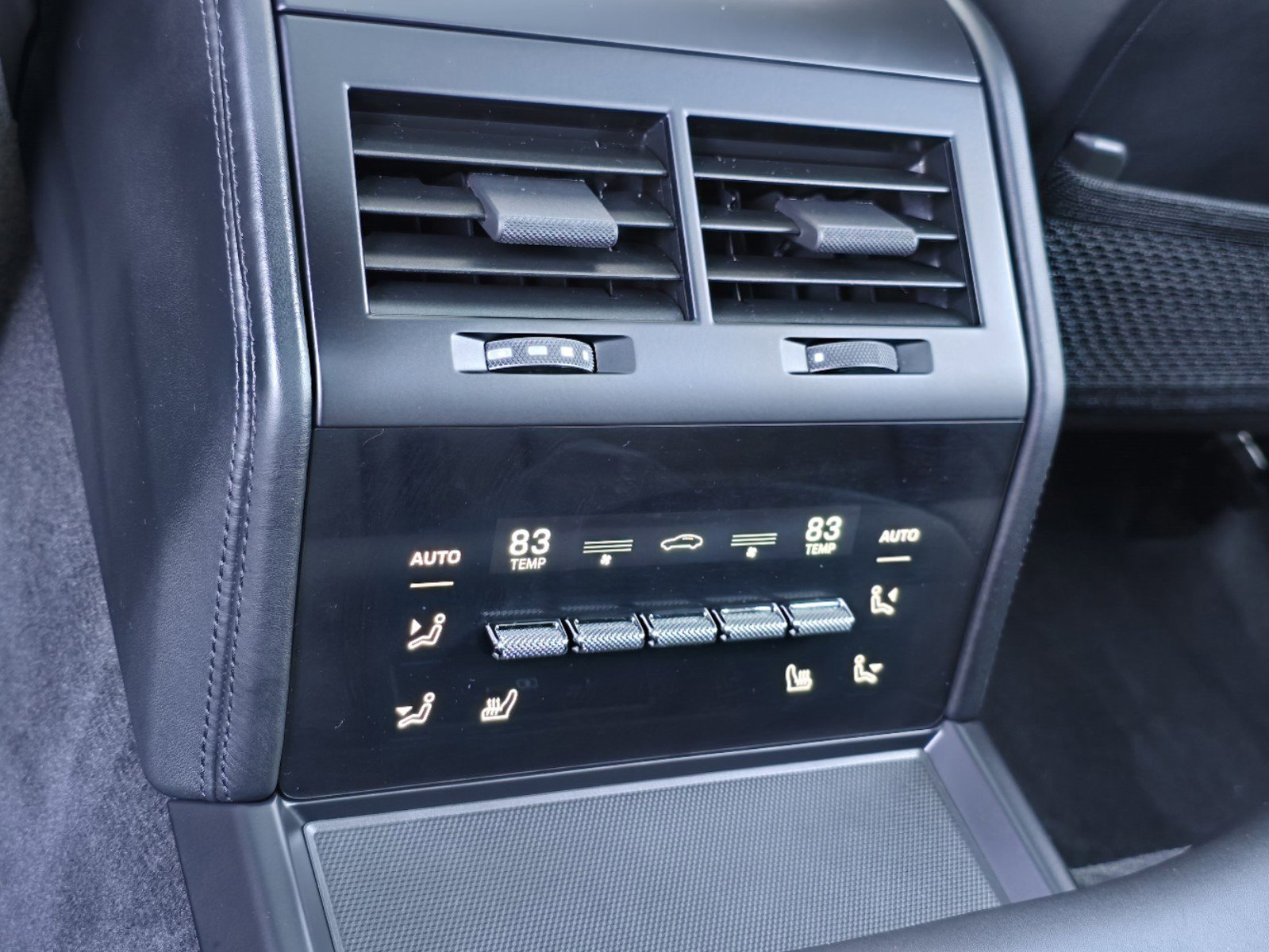 2024 Porsche Panamera 4 photo 27