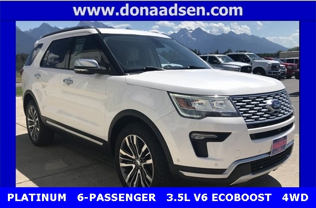2019 Ford Explorer Platinum's photo