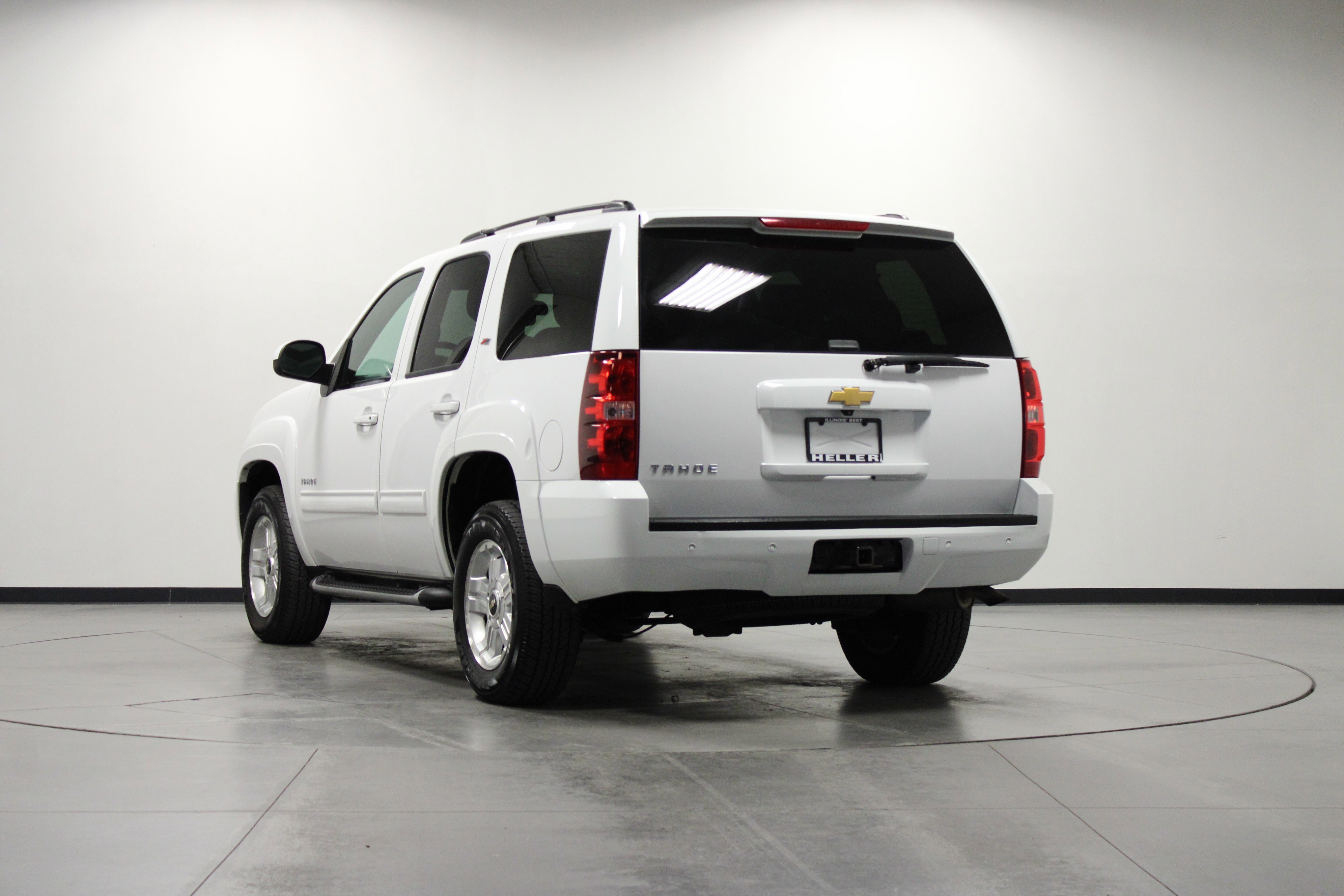 2014 Chevrolet Tahoe LT photo 4