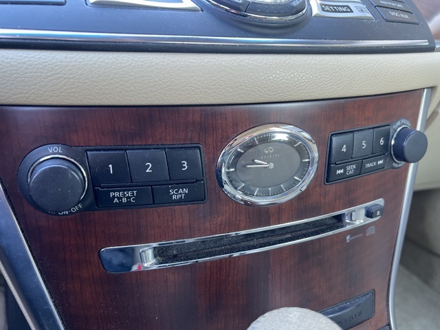 2008 Infiniti M35 X photo 27