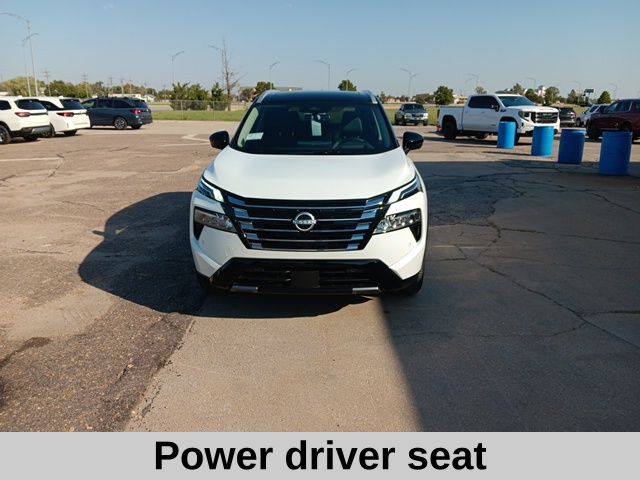 2026 Nissan Rogue Platinum photo 7