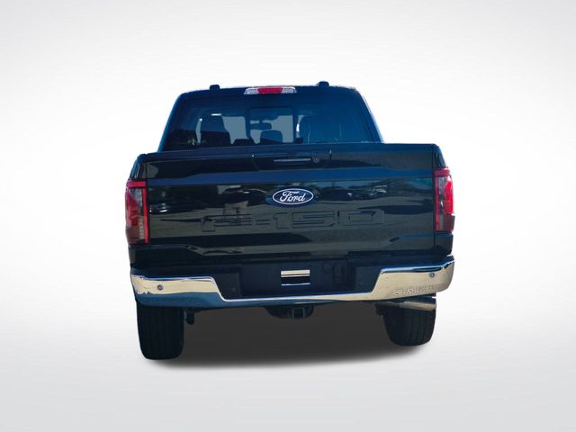 2024 Ford F-150 XLT photo 12
