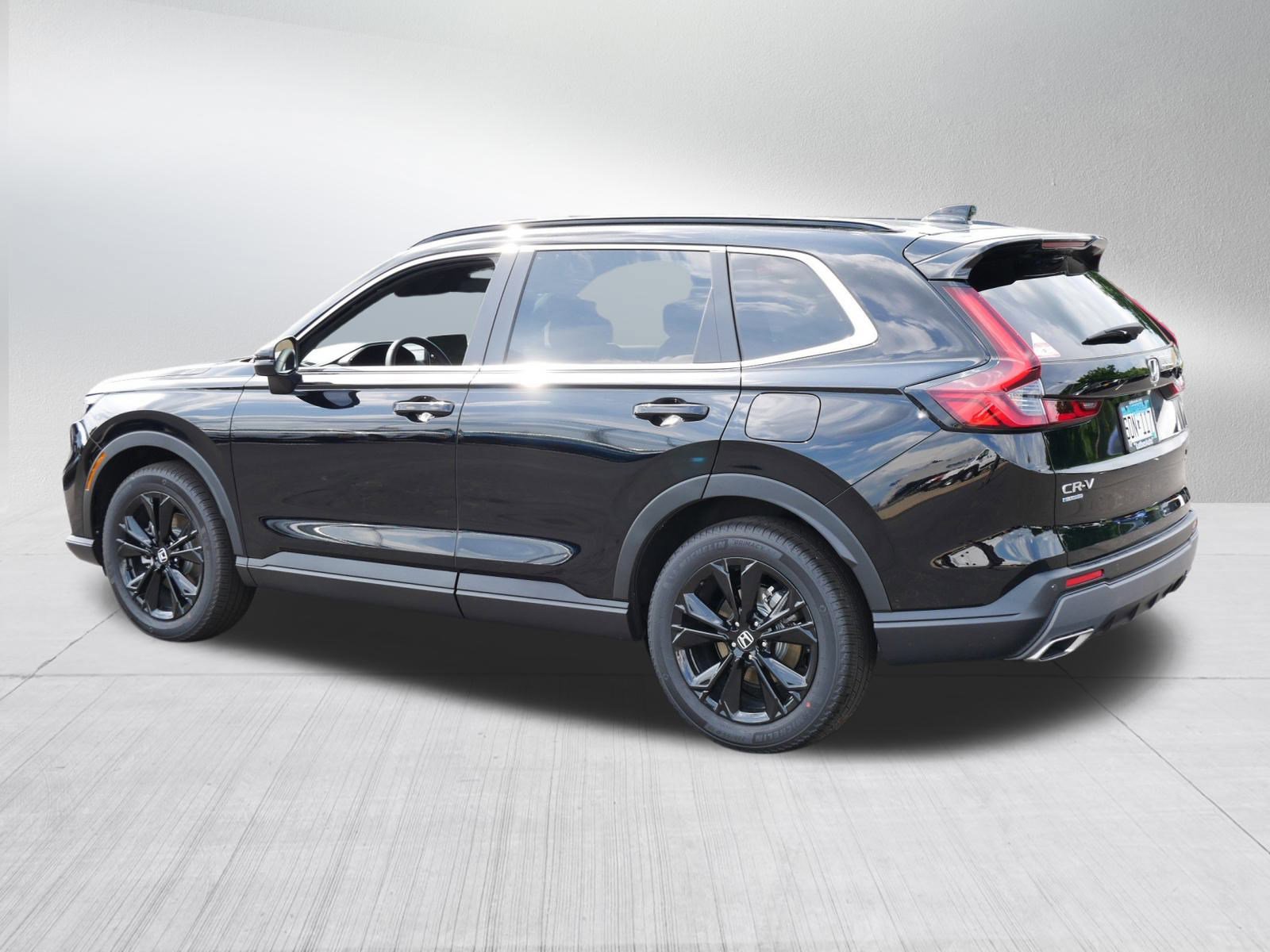 2025 Honda CR-V Hybrid Sport Touring photo 3