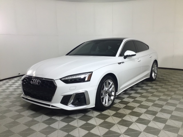 2023 Audi A5 45 S line Prestige photo 3