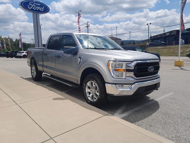 2022 Ford F-150 XLT photo 2