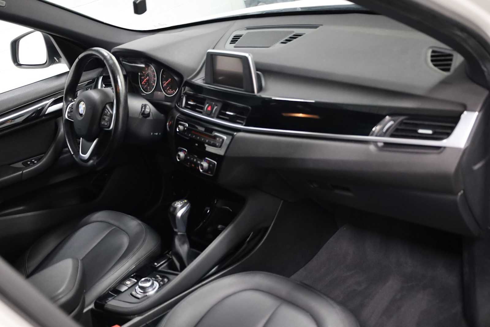 2016 Bmw X1 XDrive28i photo 6