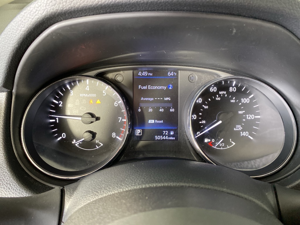 2020 Nissan Rogue SV photo 11