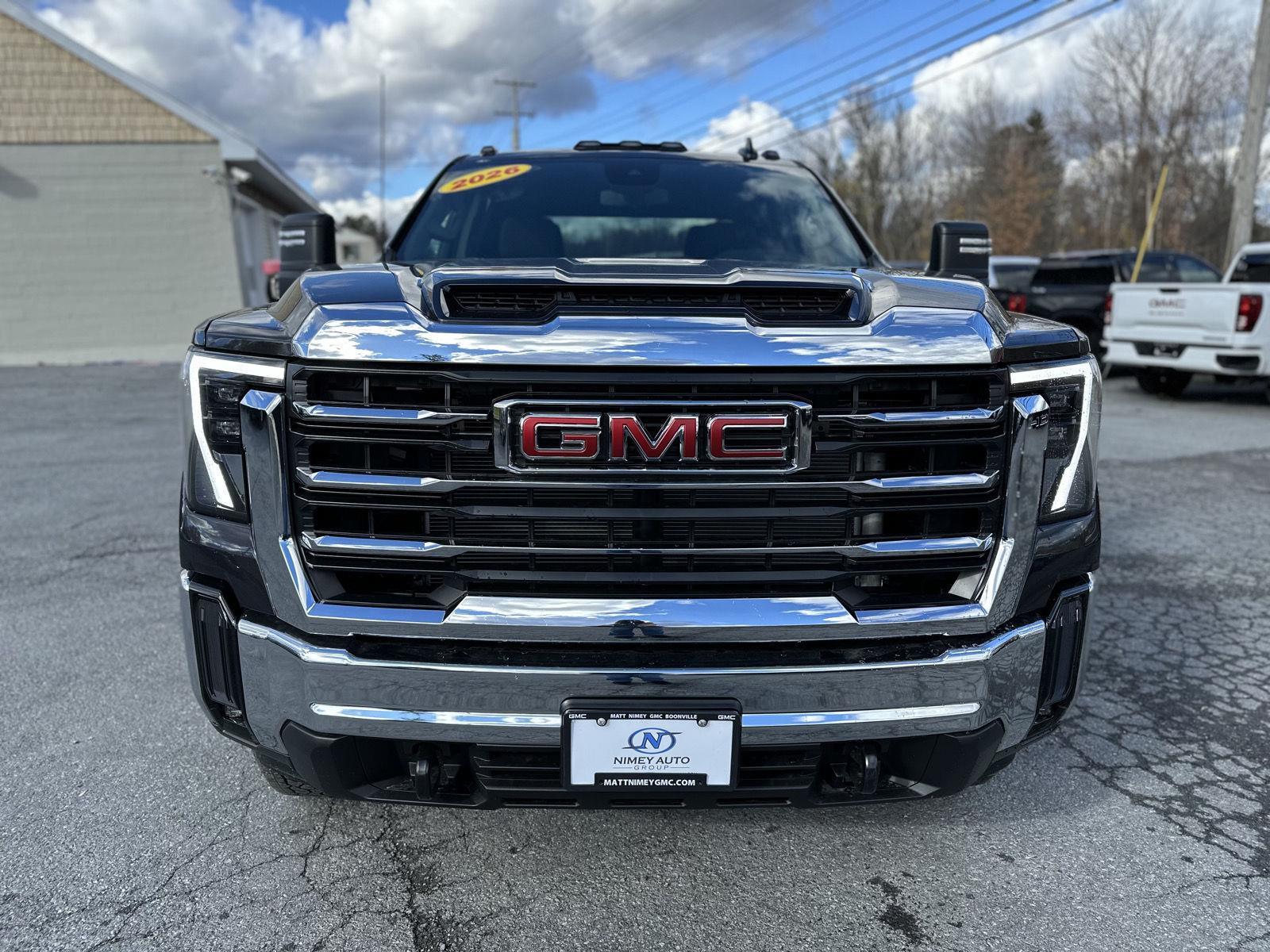 2026 Gmc Sierra 2500 HD SLE photo 2