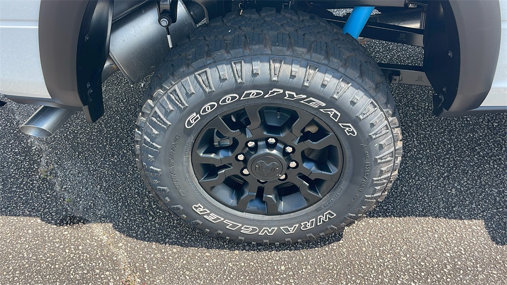 2026 Ram 2500 Tradesman photo 10