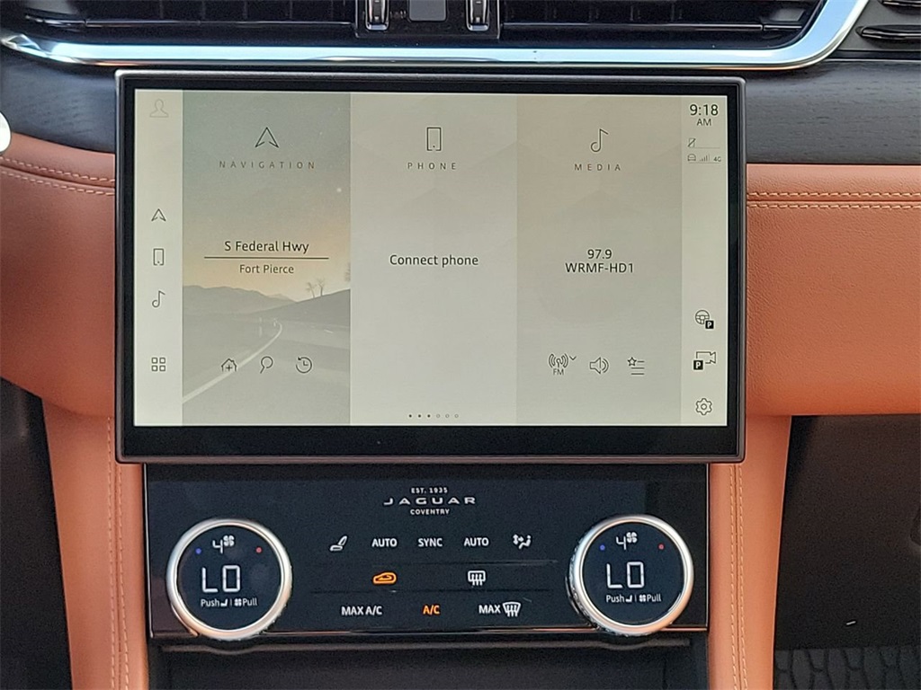 2026 Jaguar F-PACE P400 R-Dynamic S photo 16
