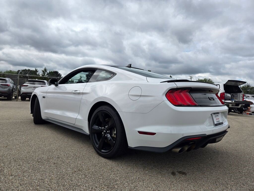 2021 Ford Mustang GT Premium photo 13