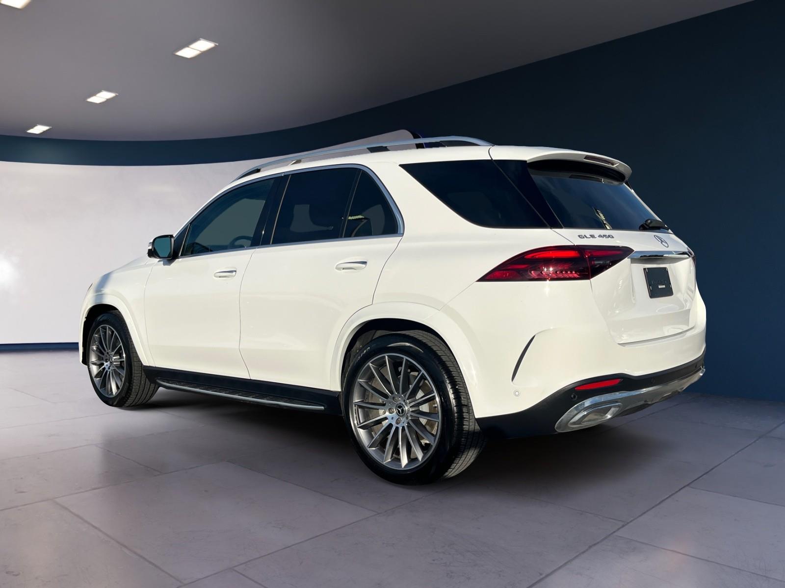2024 Mercedes Benz GLE 450 4MATIC photo 3