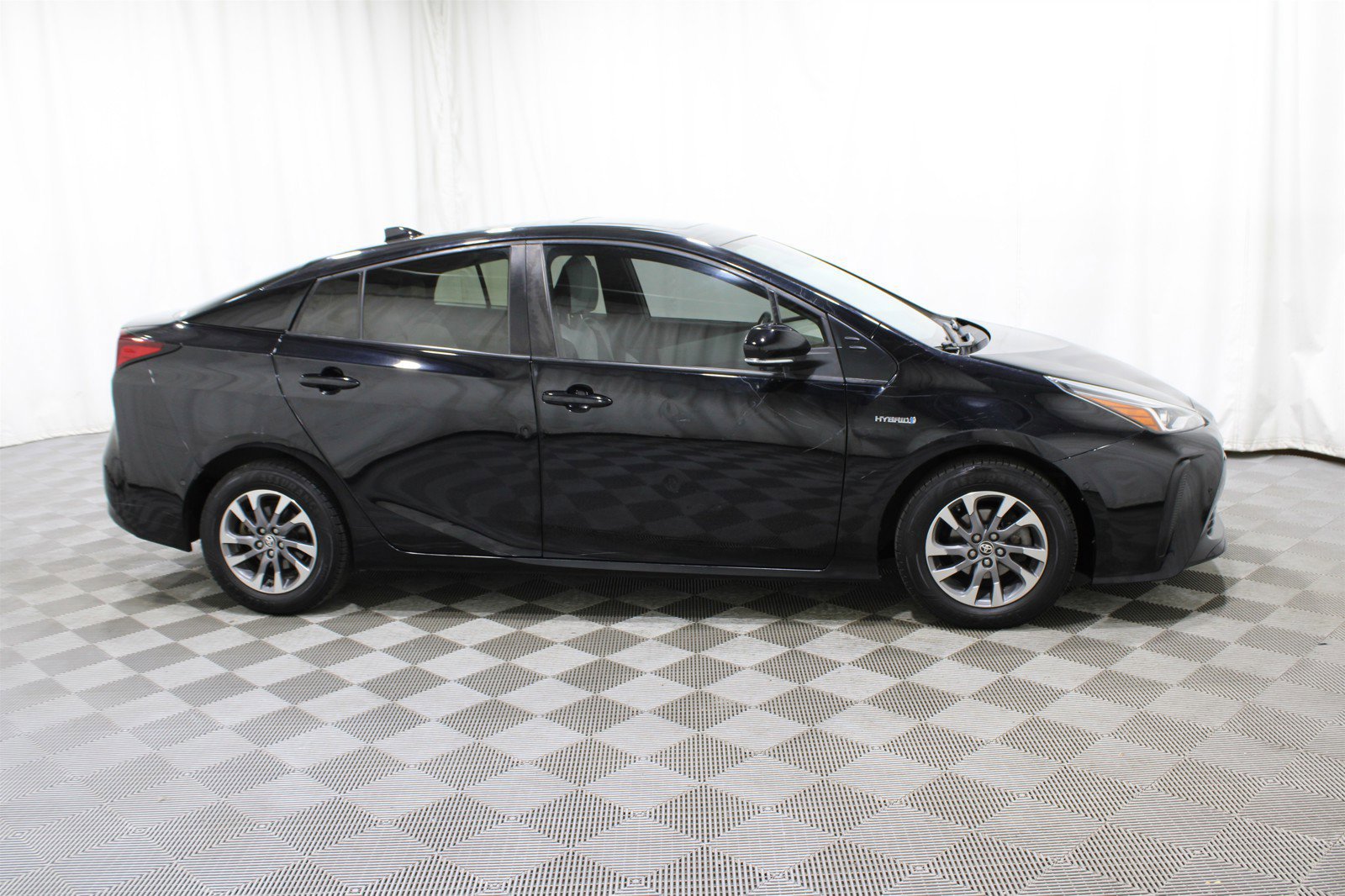 2021 Toyota Prius Limited photo 26