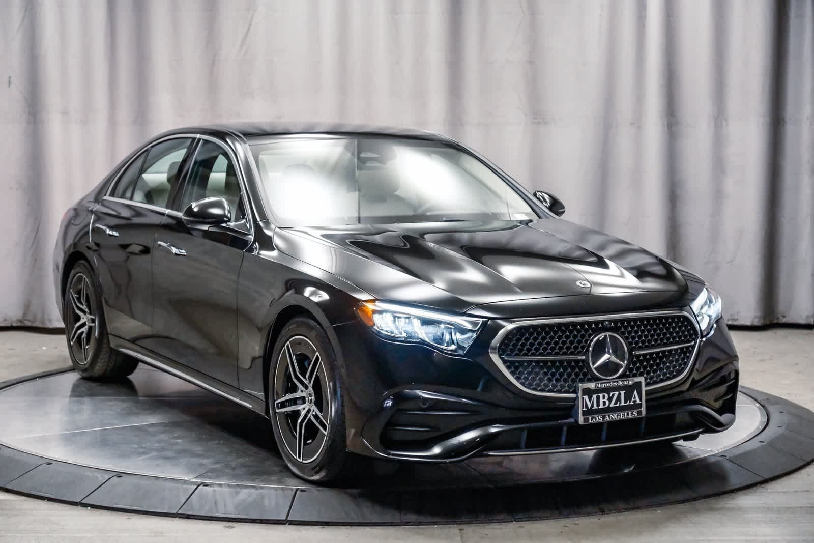 2025 Mercedes Benz E 350 photo 4