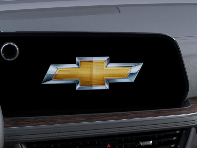 2025 Chevrolet Suburban LT photo 18