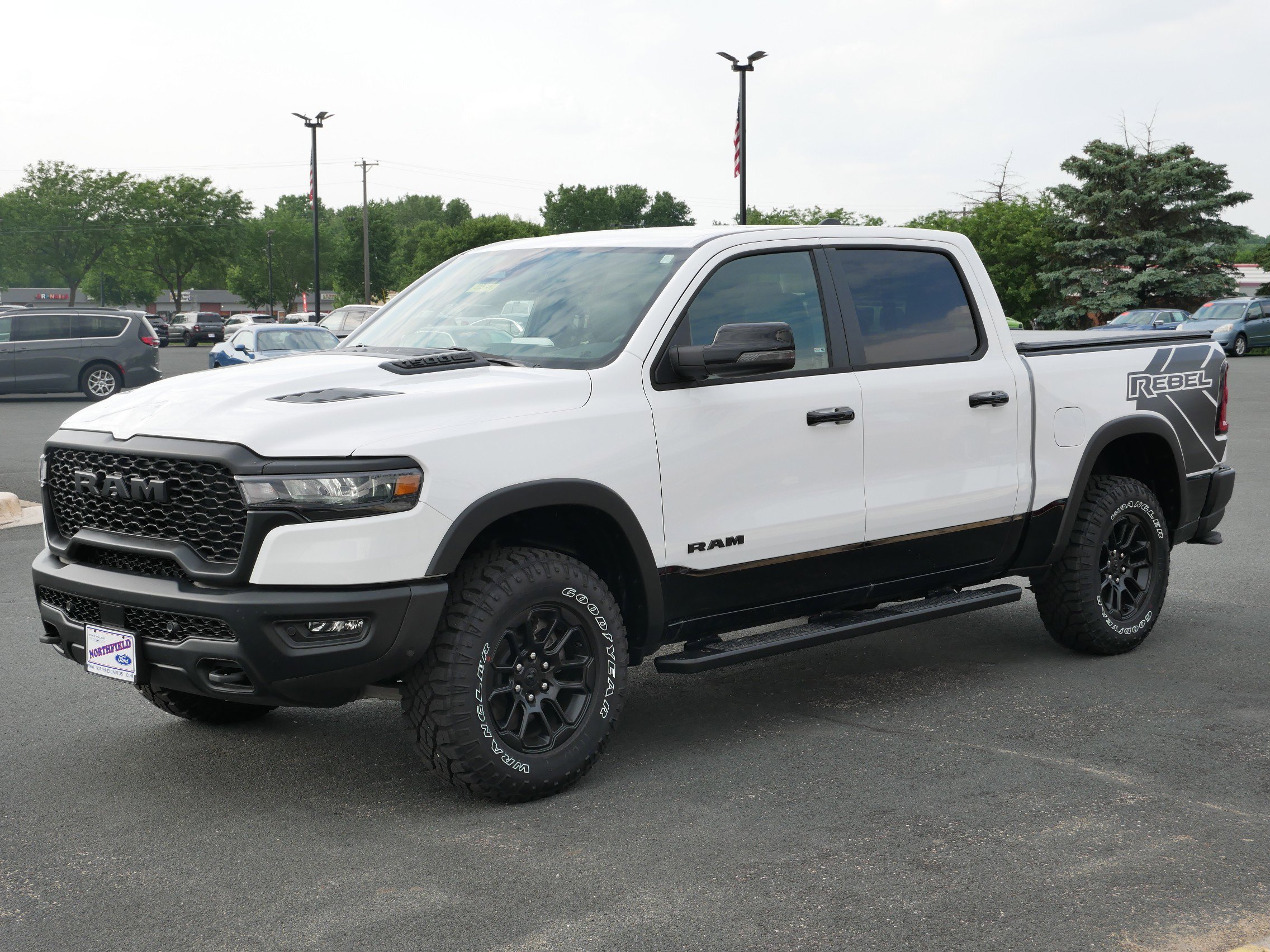 2025 Ram 1500 Rebel photo 4