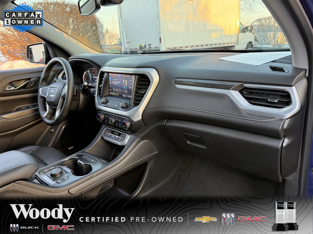 2023 GMC ACADIA - Image 39