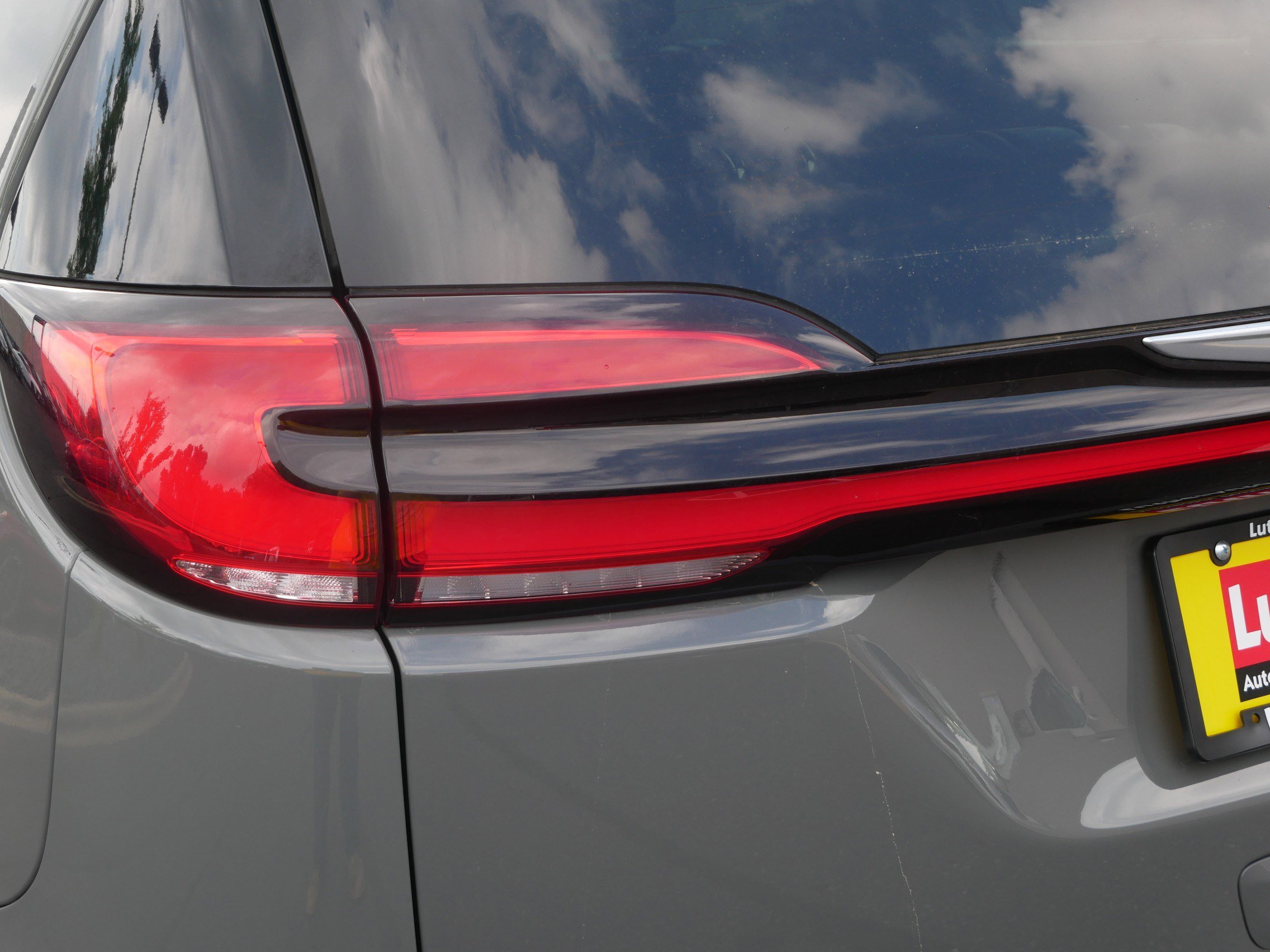 2021 Chrysler Pacifica Touring L photo 8