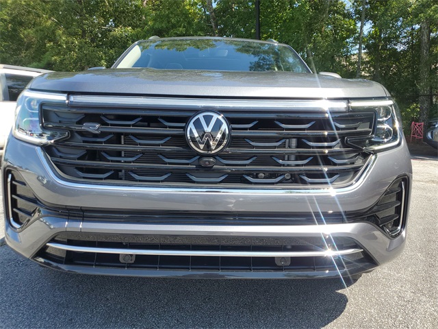 2025 Volkswagen Atlas SEL Premium R-Line photo 2