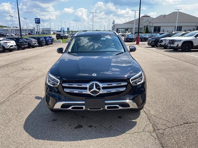 2022 Mercedes Benz GLC 300 4MATIC photo 2