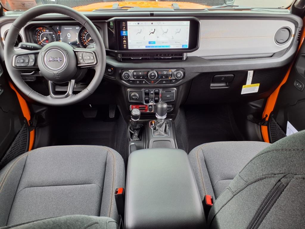 2025 Jeep Gladiator Willys photo 6