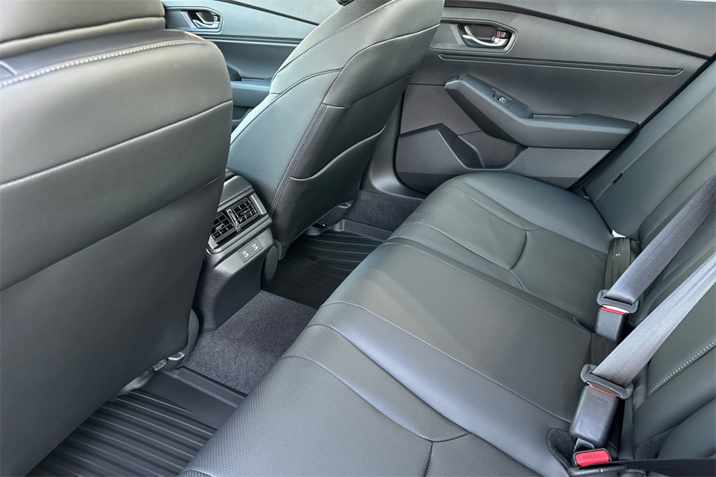 2025 Honda Accord Hybrid EX-L photo 13