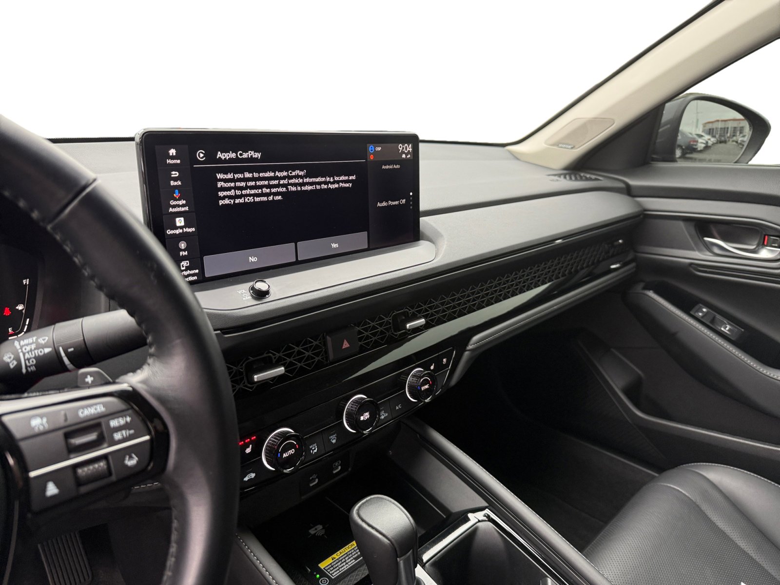 2024 Honda Accord Hybrid Touring photo 12