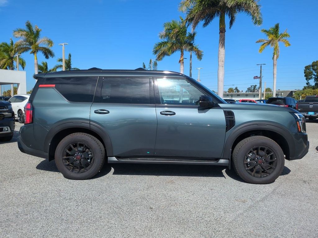 2025 Nissan Armada photo 2