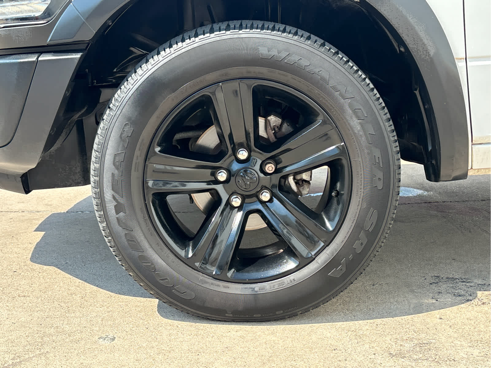 2022 Ram 1500 Classic Warlock photo 8
